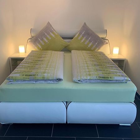 Orchideenweg 2B, เฮนชเตดท์-อุลซ์บวร์ก ภายนอก รูปภาพ